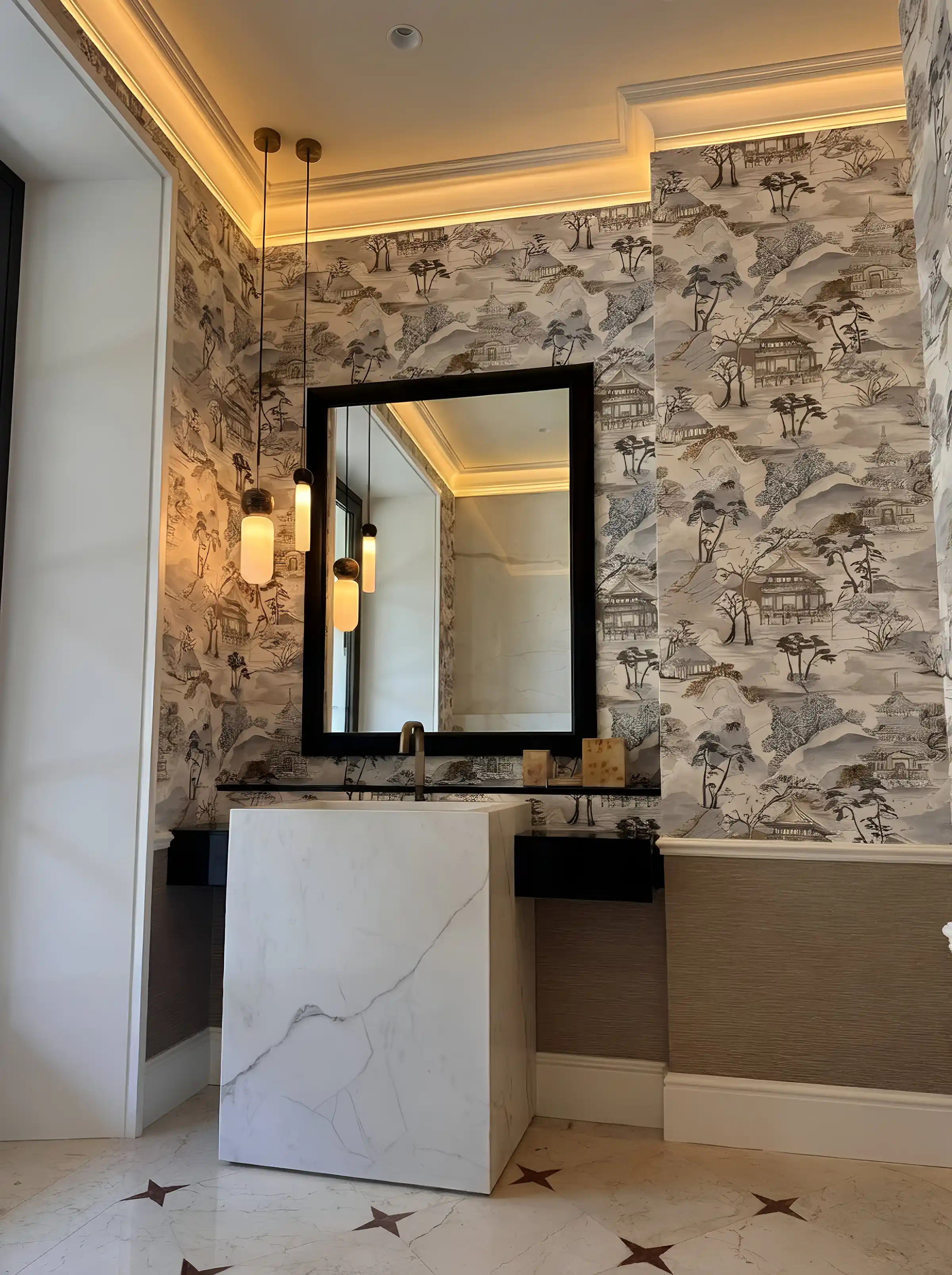 Detalle de baño en mármol